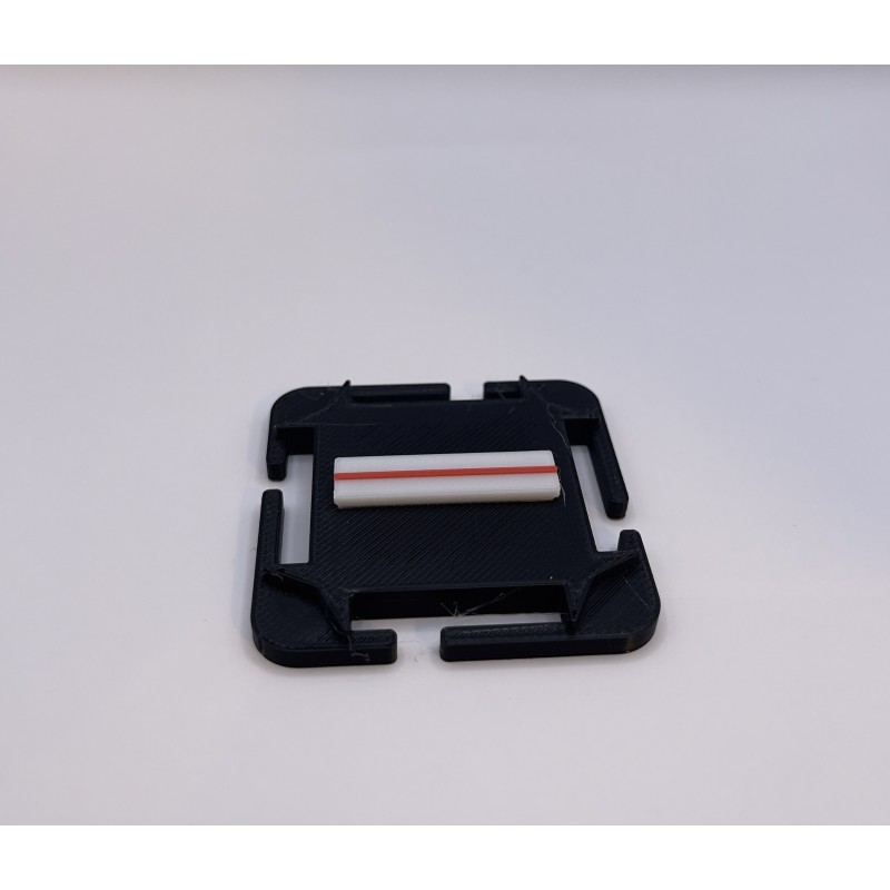 Grade d'adjudant-chef en PLA noir, blanc et rouge