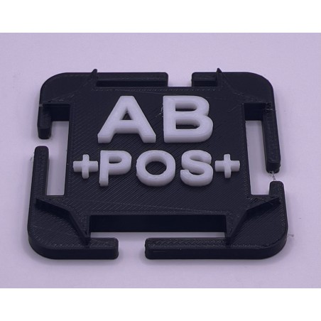 Attache molle groupe sanguin en PLA noir et blanc